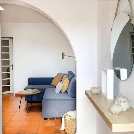 Ferienhaus Harmony Beach House - 2br Sea Views Terrace